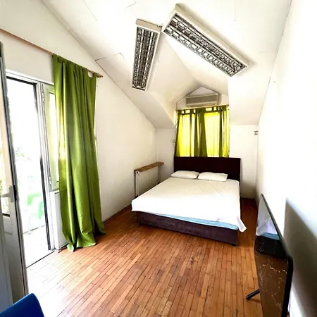 Stars Aspava Blue Hostel *